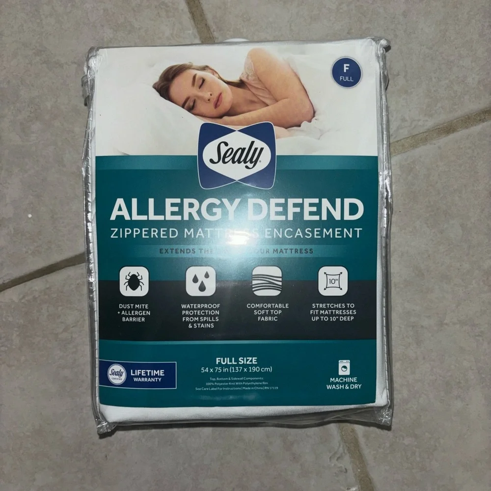 BRAND NEW SEALY FULL SIZE ALLERGY DEFEND MATTRESS ENCASEMENT